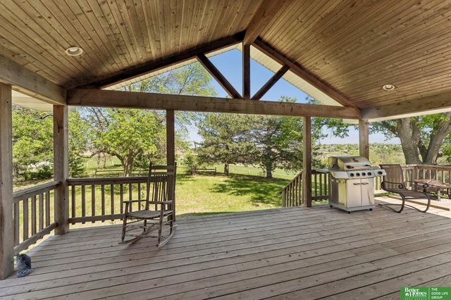 21900 W Angus Road, Gretna, NE 68028