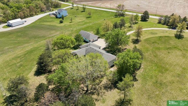 21900 W Angus Road, Gretna, NE 68028