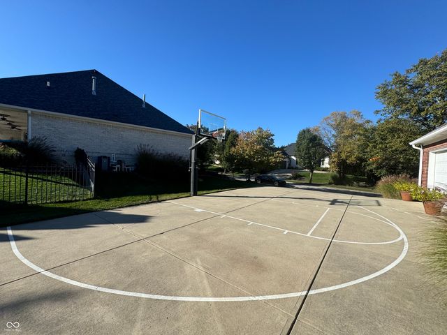 7411 Preamble Court, Indianapolis, IN 46259