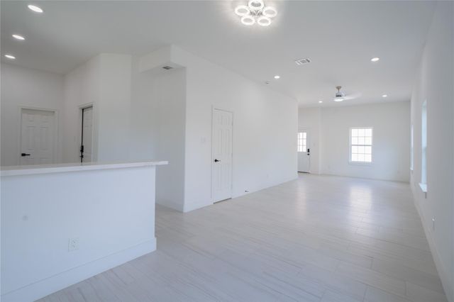 1515 Fairbanks Street, Houston, TX 77009