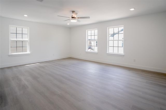 1515 Fairbanks Street, Houston, TX 77009