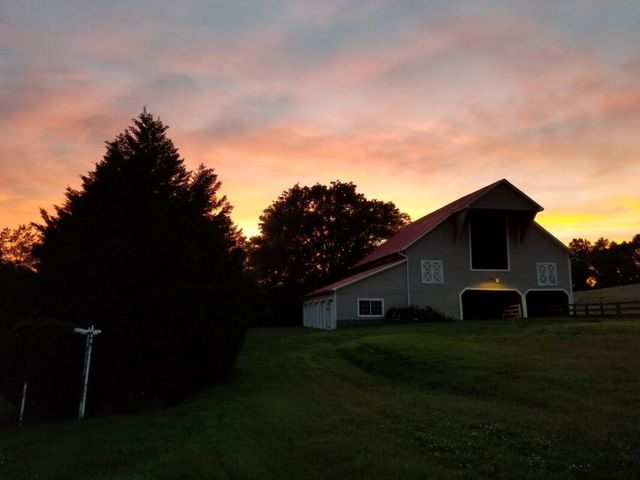 4929 Snow Creek Rd, Santa Fe, TN 38482