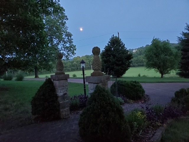 4929 Snow Creek Rd, Santa Fe, TN 38482