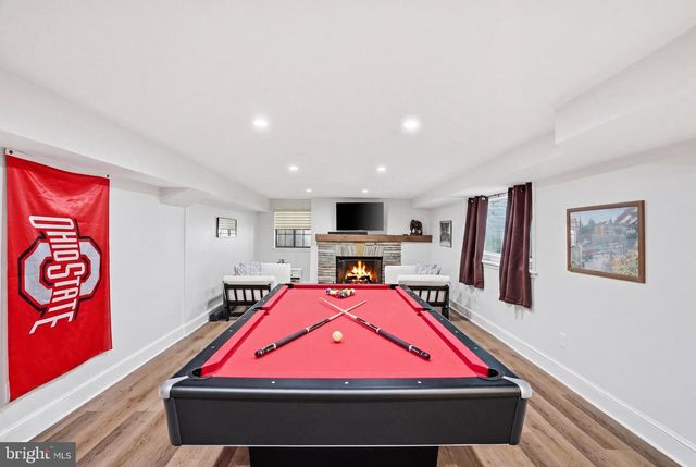 7835 HAMPDEN LN, Bethesda, MD 20814