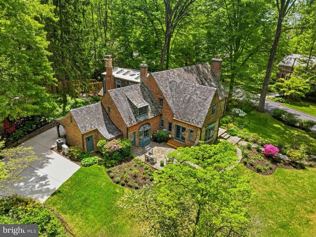 7835 HAMPDEN LN, Bethesda, MD 20814