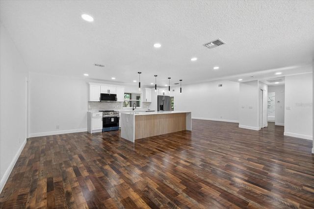 56 BAY WOODS DRIVE, Safety Harbor, FL 34695
