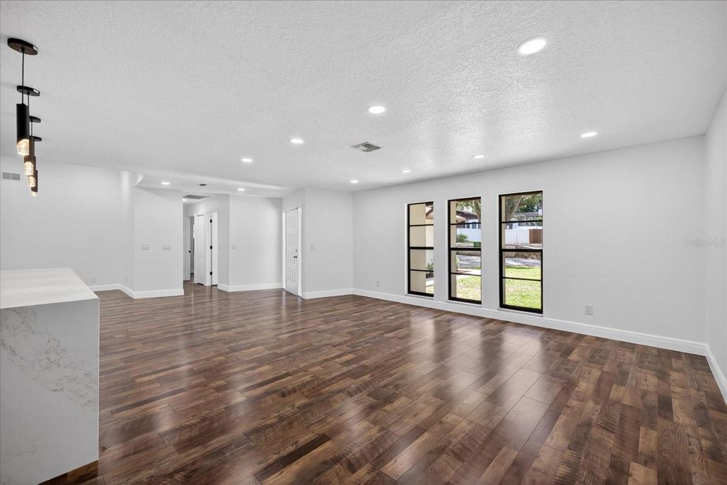 Image 13 of property listing at 56 BAY WOODS DRIVE, Safety Harbor, FL 34695