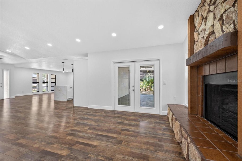 Image 18 of property listing at 56 BAY WOODS DRIVE, Safety Harbor, FL 34695