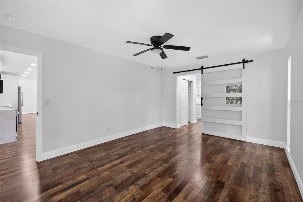 Image 20 of property listing at 56 BAY WOODS DRIVE, Safety Harbor, FL 34695