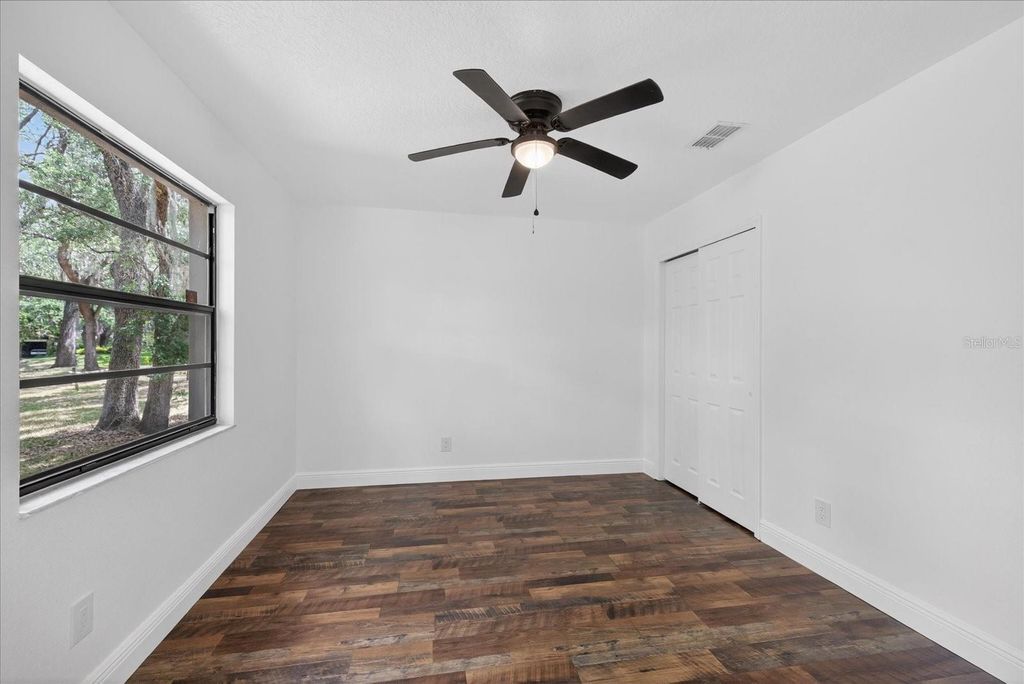 Image 27 of property listing at 56 BAY WOODS DRIVE, Safety Harbor, FL 34695