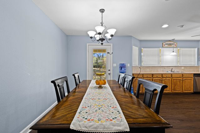 201 Town Oaks, Marshall, TX 75672