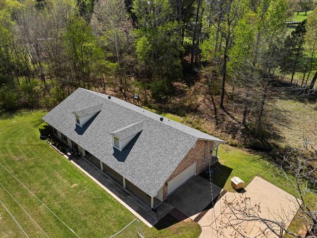 201 Town Oaks, Marshall, TX 75672