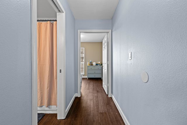 201 Town Oaks, Marshall, TX 75672