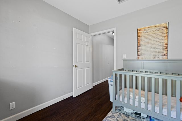 201 Town Oaks, Marshall, TX 75672