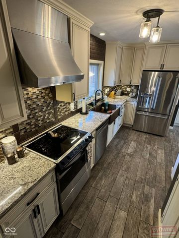 1028 State Street, Lafayette, IN 47905