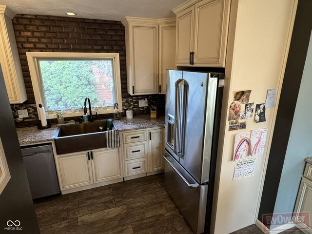 1028 State Street, Lafayette, IN 47905