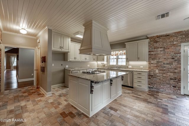 1107 Katherine Drive, Opelousas, LA 70570