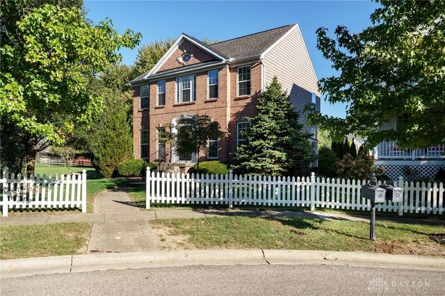 9747 Cobblewood Court, Dayton, OH 45458