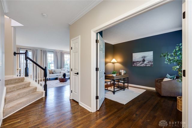 9747 Cobblewood Court, Dayton, OH 45458