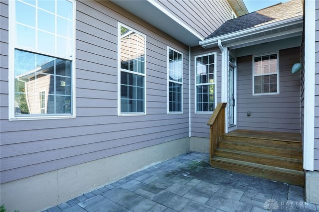 9747 Cobblewood Court, Dayton, OH 45458