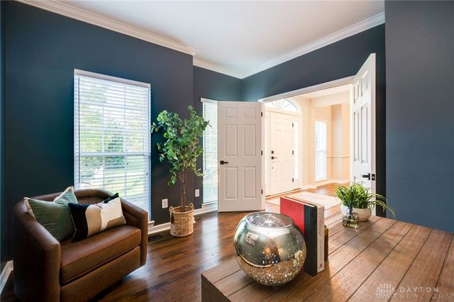 9747 Cobblewood Court, Dayton, OH 45458