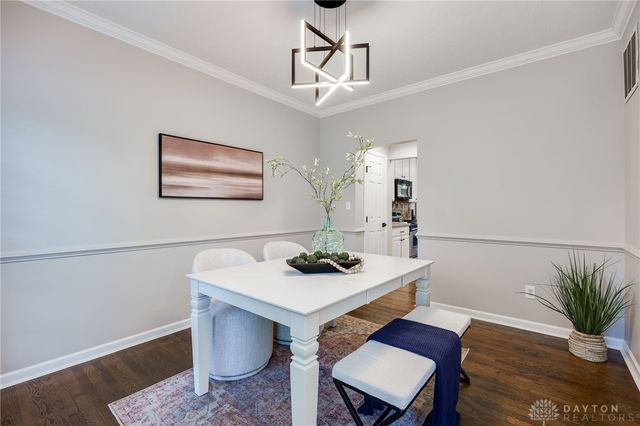 9747 Cobblewood Court, Dayton, OH 45458