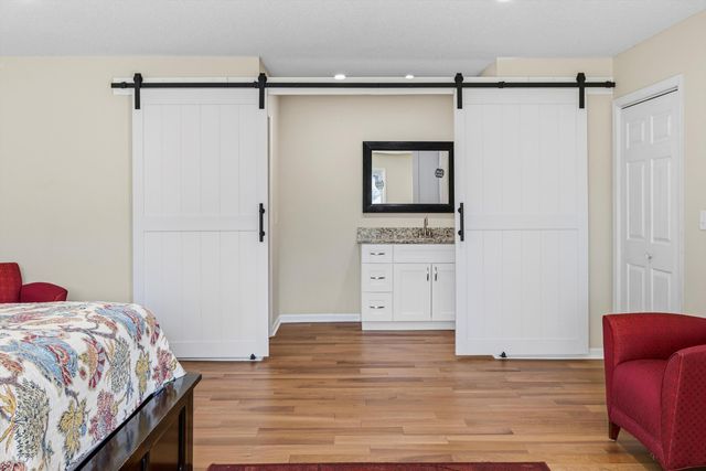 4913 Shoreline Drive, Chattanooga, TN 37416