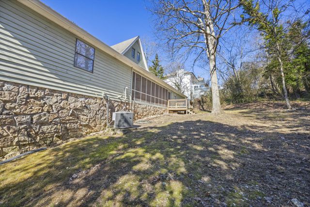 4913 Shoreline Drive, Chattanooga, TN 37416