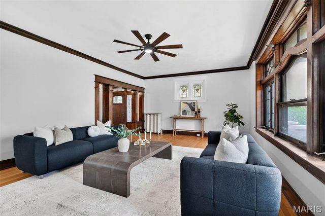 6203 Washington Avenue, St Louis, MO 63130