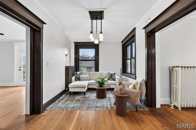 6203 Washington Avenue, St Louis, MO 63130