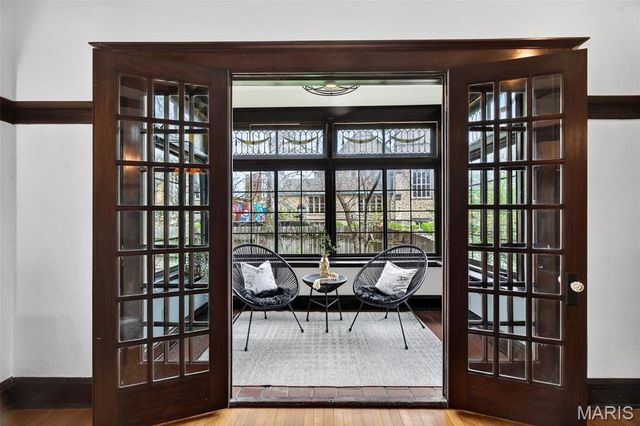 6203 Washington Avenue, St Louis, MO 63130
