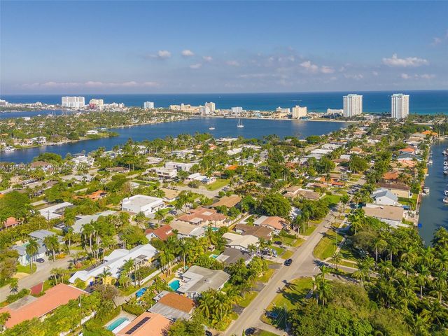 1025 Washington Street, Hollywood, FL 33019