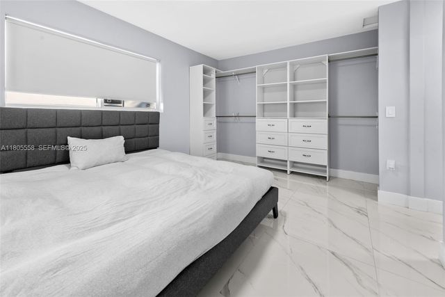 1025 Washington Street, Hollywood, FL 33019