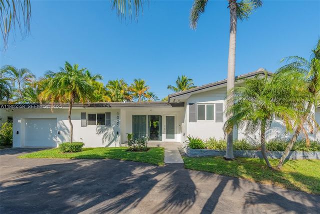 1025 Washington Street, Hollywood, FL 33019