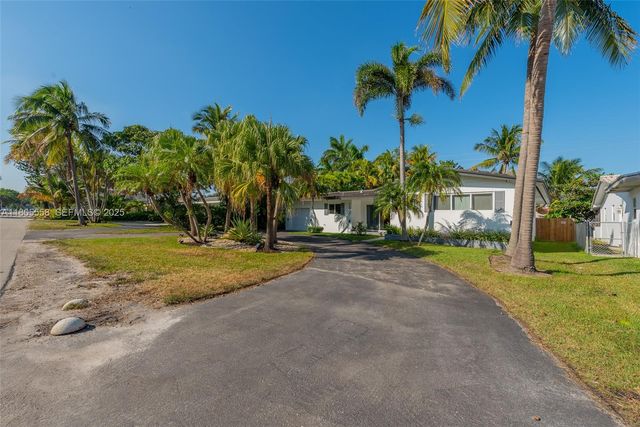 1025 Washington Street, Hollywood, FL 33019