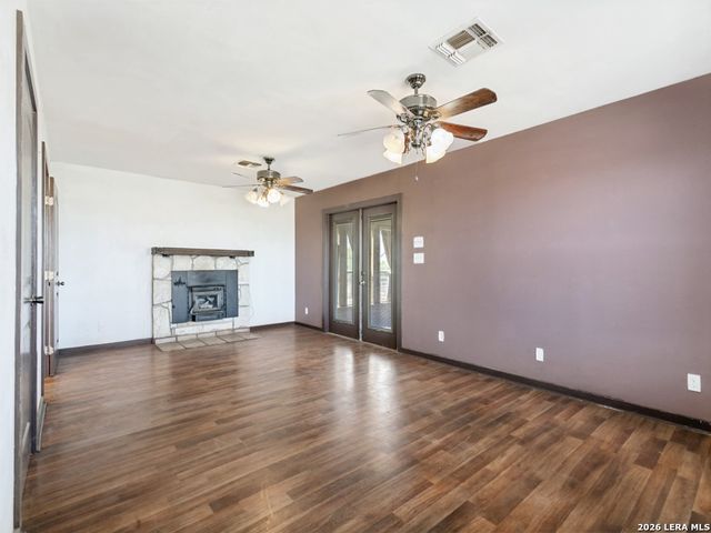 10945 Dillon Rd, Atascosa, TX 78002
