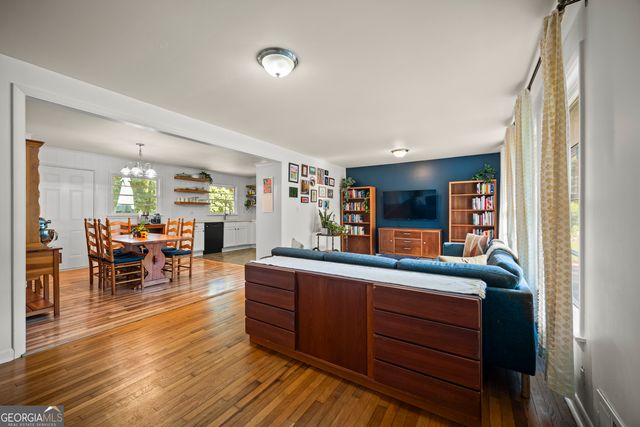 452 Kenridge Circle, Stone Mountain, GA 30083