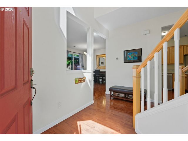 3201 Se ROBIN Cir, Hillsboro, OR 97123