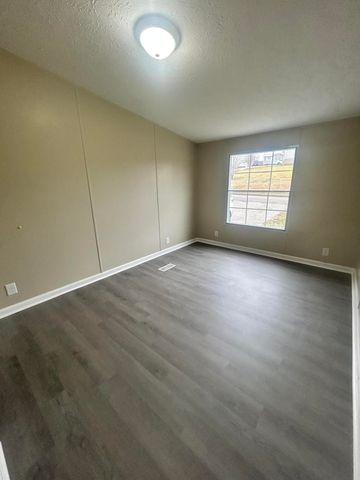 84 Ringgold Valley Drive, Somerset, KY 42503