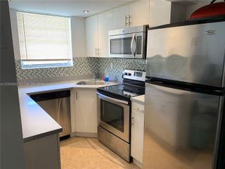 1975 NE 135th St 3C, North Miami, FL 33181