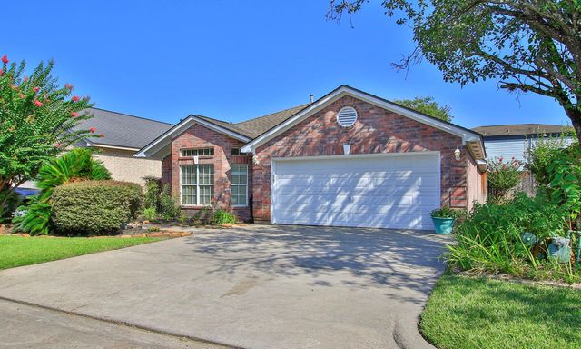 422 Cherry Laurel Drive, Tomball, TX 77375
