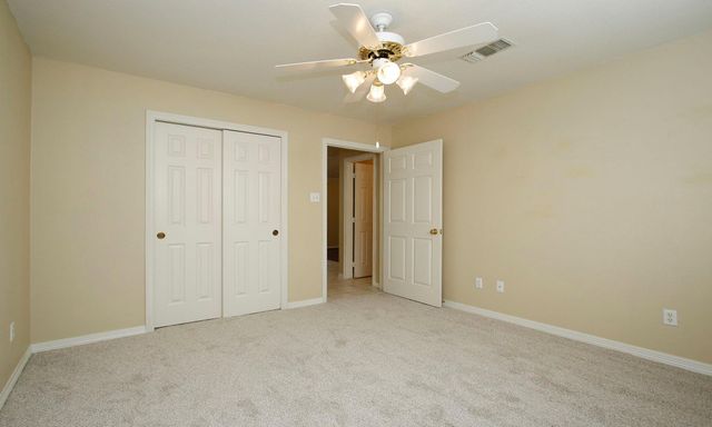422 Cherry Laurel Drive, Tomball, TX 77375
