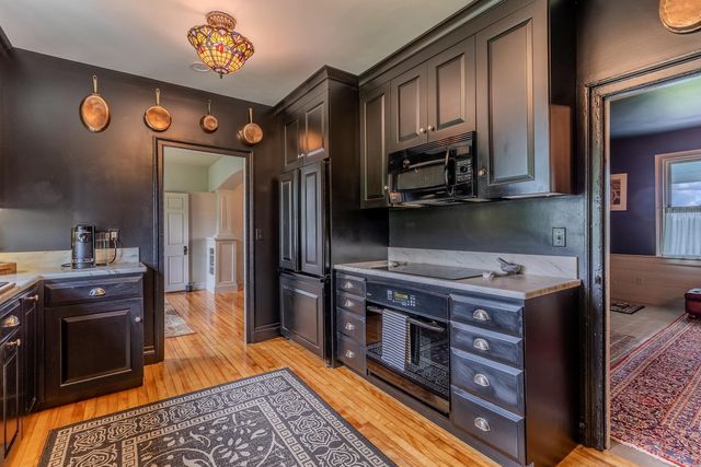 13 Bliss Road, Tinmouth, VT 05773