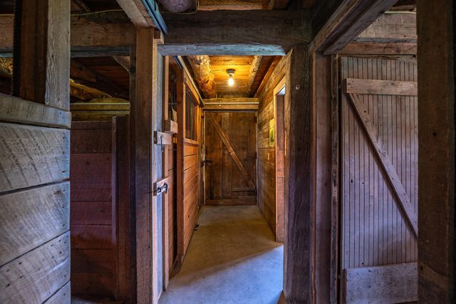 13 Bliss Road, Tinmouth, VT 05773