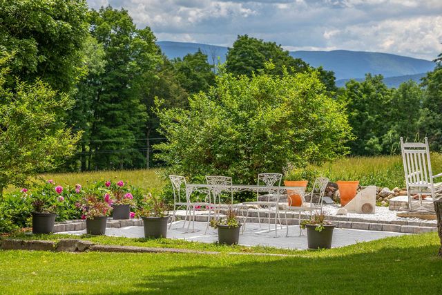 13 Bliss Road, Tinmouth, VT 05773