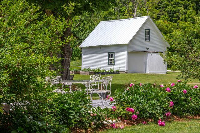 13 Bliss Road, Tinmouth, VT 05773
