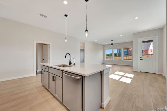 111 Permila, New Braunfels, TX 78130