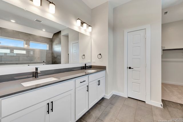 111 Permila, New Braunfels, TX 78130