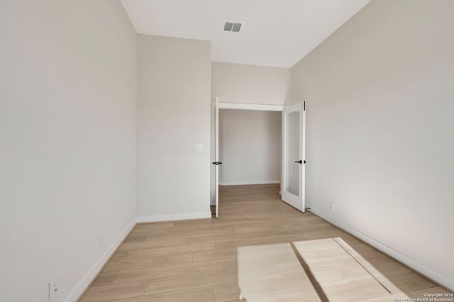 111 Permila, New Braunfels, TX 78130