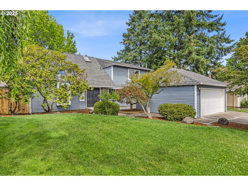 5375 Nw EDGEBROOK Pl, Portland, OR 97210
